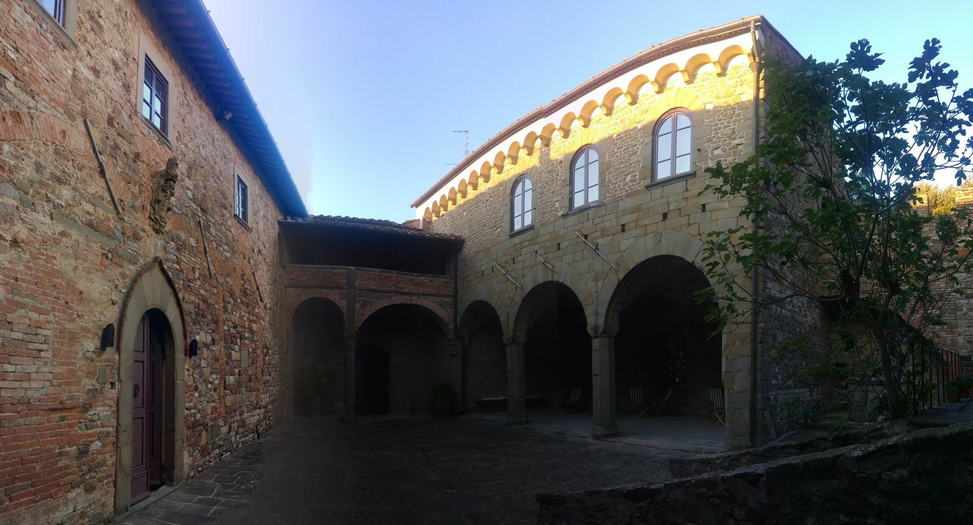 ホテル Castello Di Mugnana エクステリア 写真